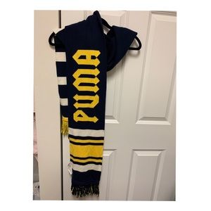 Puma scarf by Fenty Rihanna